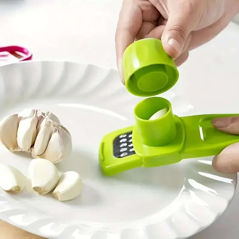 1pc Manual Garlic Press and Grinder Durable Plastic Easy-to-Use Multi-Function Portable Garlic Mince