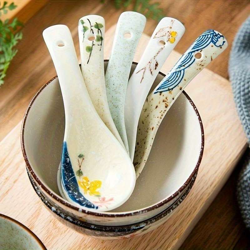 3pcs Japanese Vintage Ceramic Spoons Elegant Floral Golden Design Ideal for Serving Rice