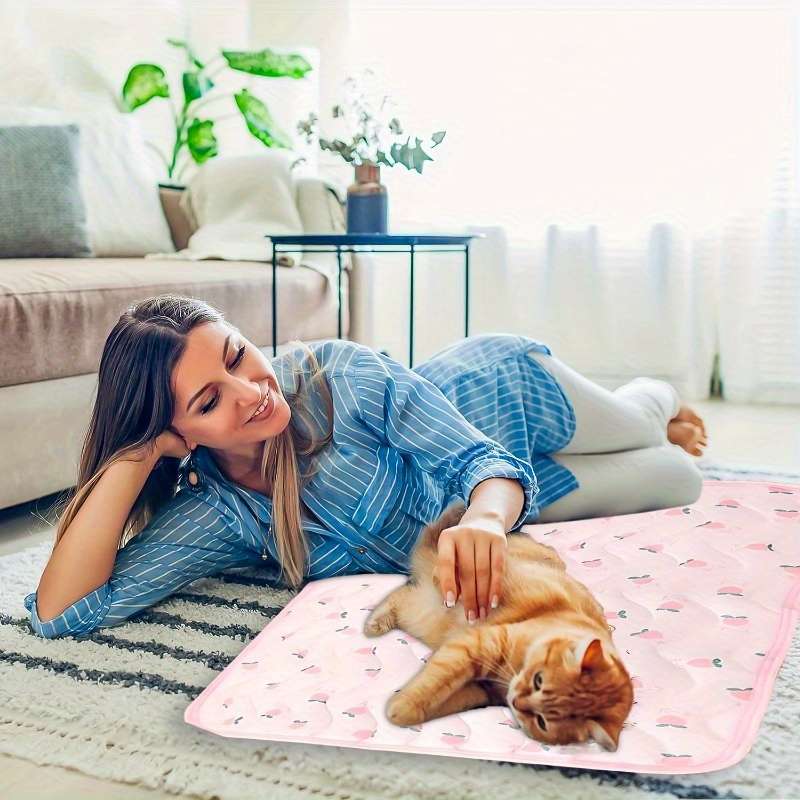 1piece Blue Banana Cooling Pad