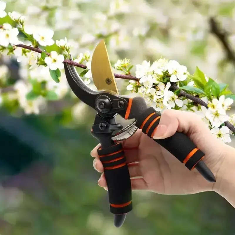 2-Piece 8.5" Professional Titanium Bypass Pruners