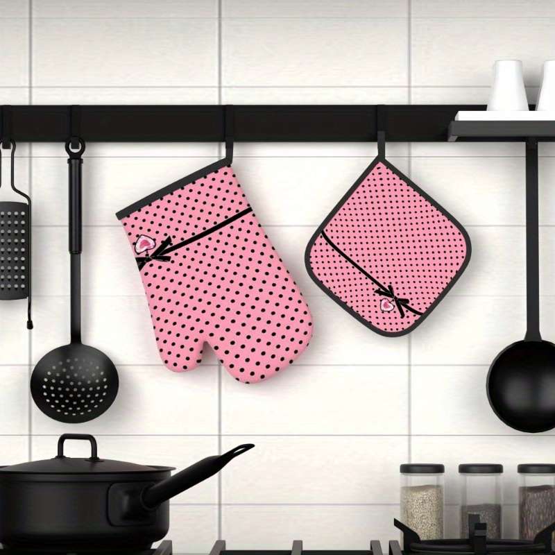 2pcs Chic Pink Polka Dot Oven Mitts Pot Holders with Heart Bow Detail Heat Resistant Machi