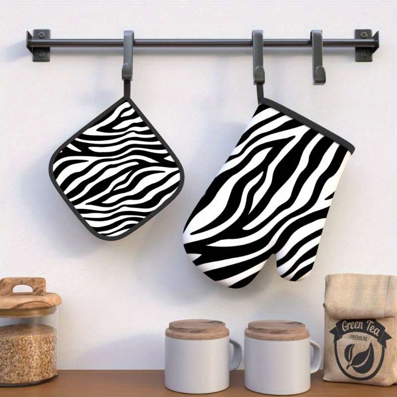2pcs 26.92x17.02 cm Heat Resistant Oven Mitts And Potholders