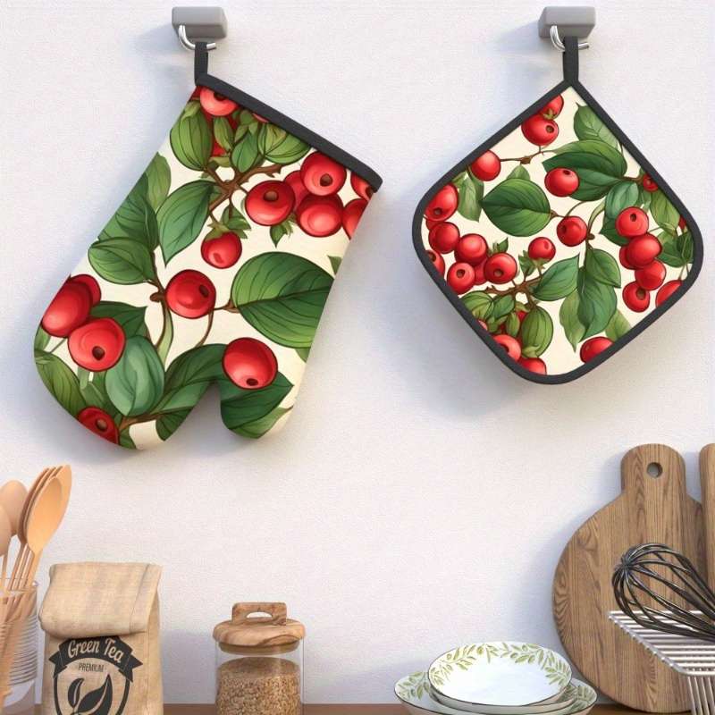 2pcs Heat-Resistant Oven Mitts Potholders Vibrant Red Berry Leaf Design 26.92x17.02 cm
