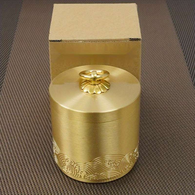 1pc Brass Ashtray with Lid Pure Copper Creative Design to Prevent Ash Flying And Smoke Odor