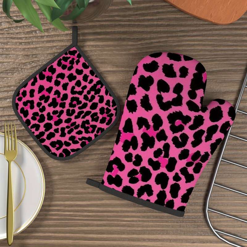 2pcs Pink Leopard Print Oven Mitts Heat Resistant Polyester Pot Holders with Black Paw Prints