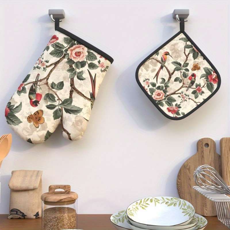 2pcs Floral Oven Mitts and Pot Holders Set Heat Resistant Machine Washable Polyester Ideal