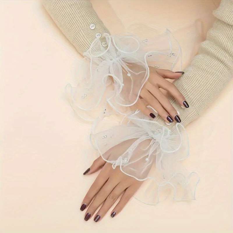 1 Pair Black Beaded Lace Cuff Gloves