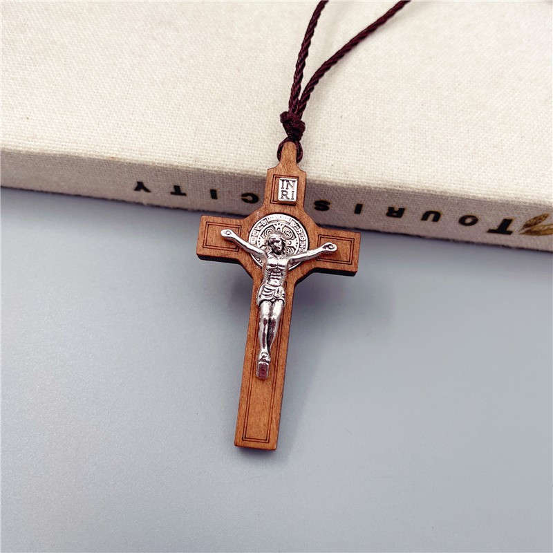1 Piece Walnut Jesus Theme Pendant
