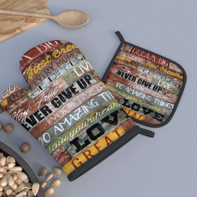 2pcs Vintage Bookshelf Oven Mitts Pot Holders Heat Resistant Red Brown Wooden Design with