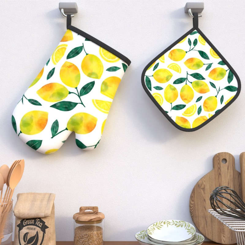 2pcs 10.6x6.7 Inch Oven Mitts And Pot Holders Featuring a Fun Lemon Design Heat-Resistant And