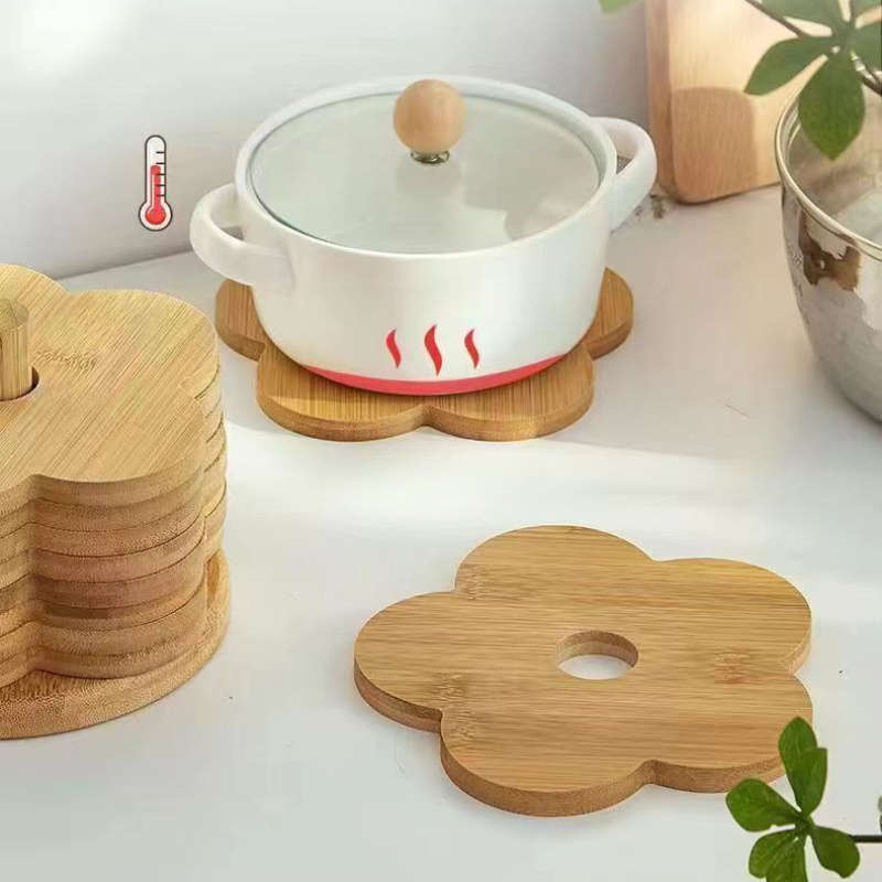 Set of 6 Bamboo Heat-Resistant Mats Stylish And Durable Kitchen Table Mats Suitable for Pots