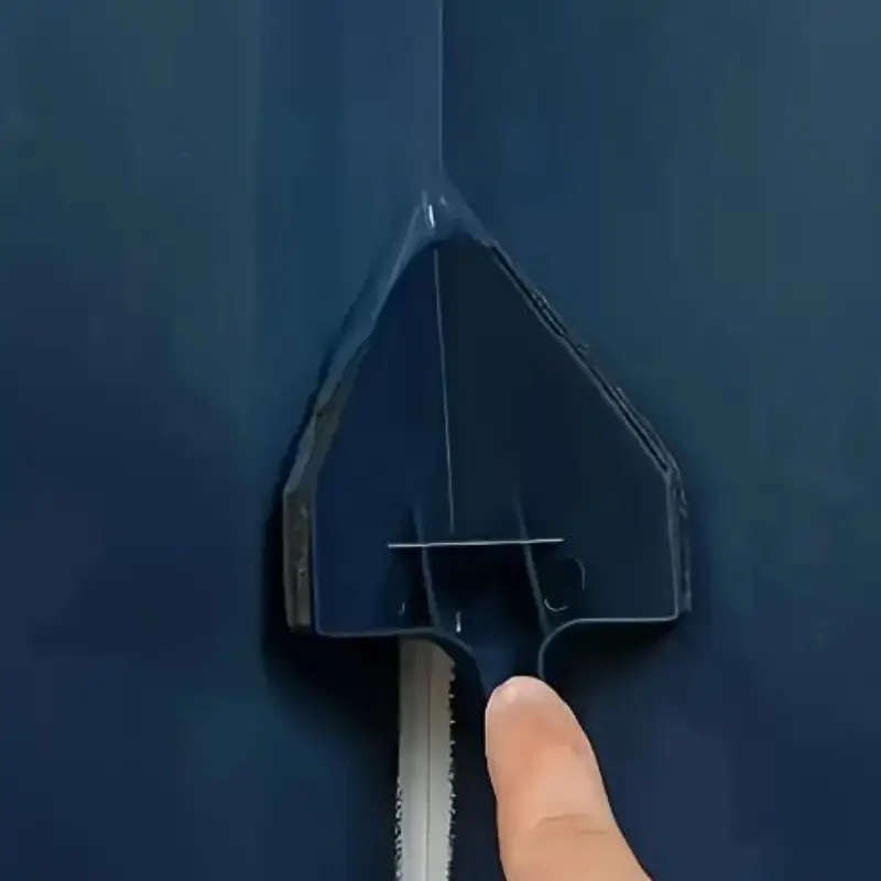 1pc Easy-Grip Triangle Paint Brush with Durable Bristles Perfect for Wall Corners Gaps by Oppselve