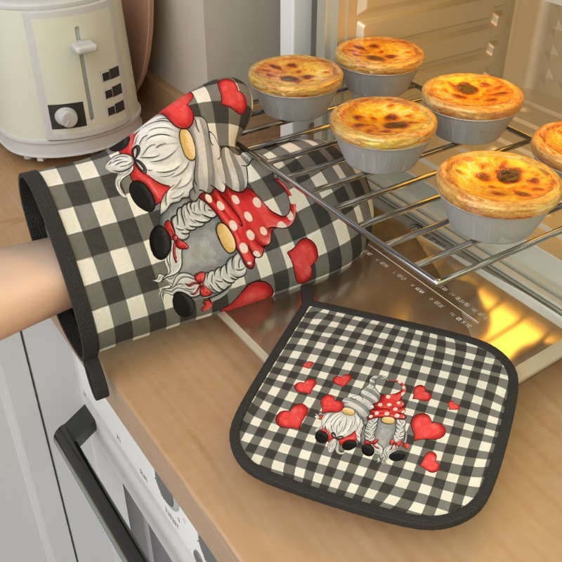 2pcs Valentine's Day Oven Mitts Potholders Heat-Resistant Black White Checkered with Red