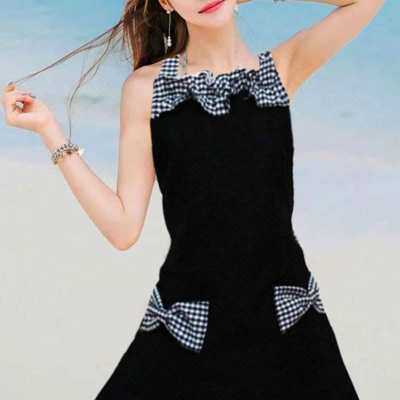 1pc Elegant Black and White Bow Apron Stain-Resistant Adjustable Straps Polyester Perfect for