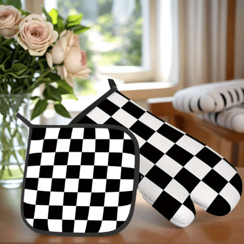 2pcs Checkered Linen Kitchen Mitts + Pot Holders 500C Heat Resistant Ideal for Microwave