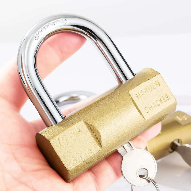 1Pc Heavy Duty Brass Tone Metal Security Lock With Spring Mechanism Anti Theft Hammer Resistant Key