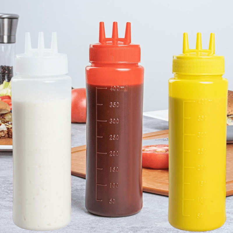 2pcs Multi-Color Squeeze Bottles for Sauces Oils Kitchen Condiment Dispensers with Measurem