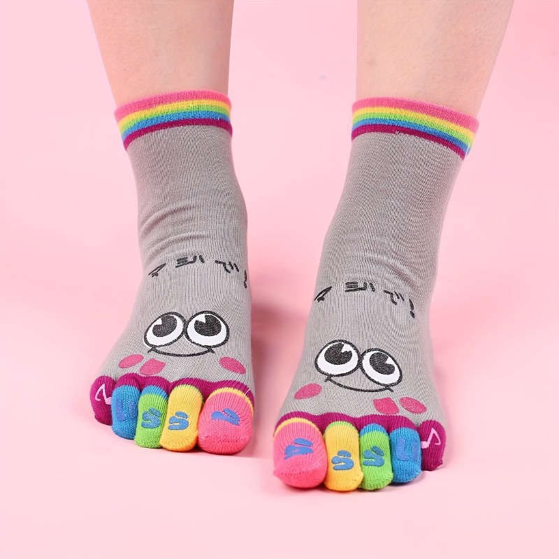 1 Pair White One Size Socks