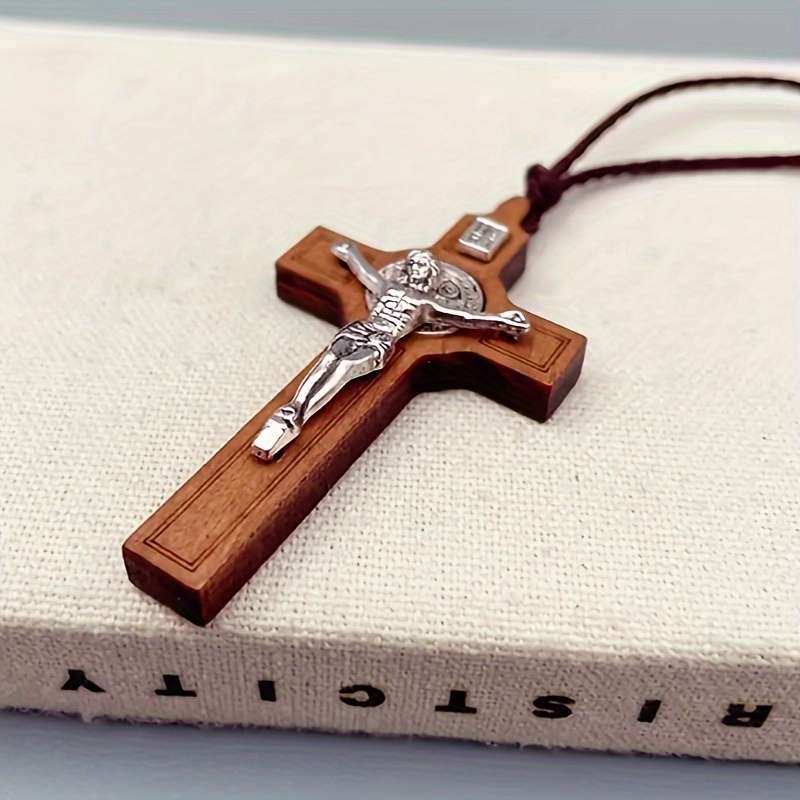 1 Piece Brown Jesus Theme Pendant