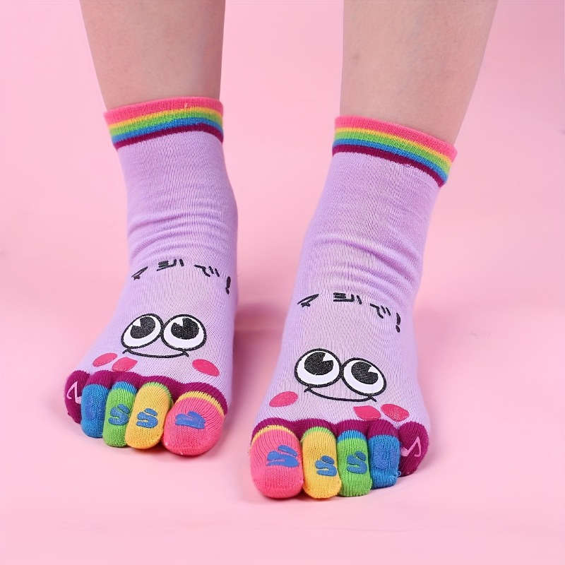 1 Pair White One Size Socks
