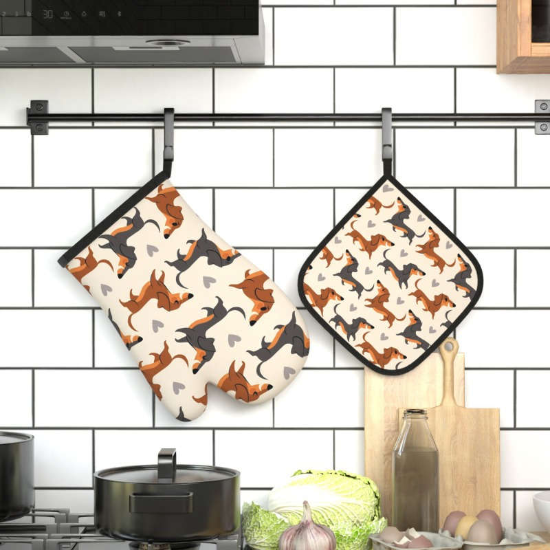 2pcs Dachshund Pattern Polyester Oven Mitts and Potholders Set Heat Resistant Kitchen Grilling