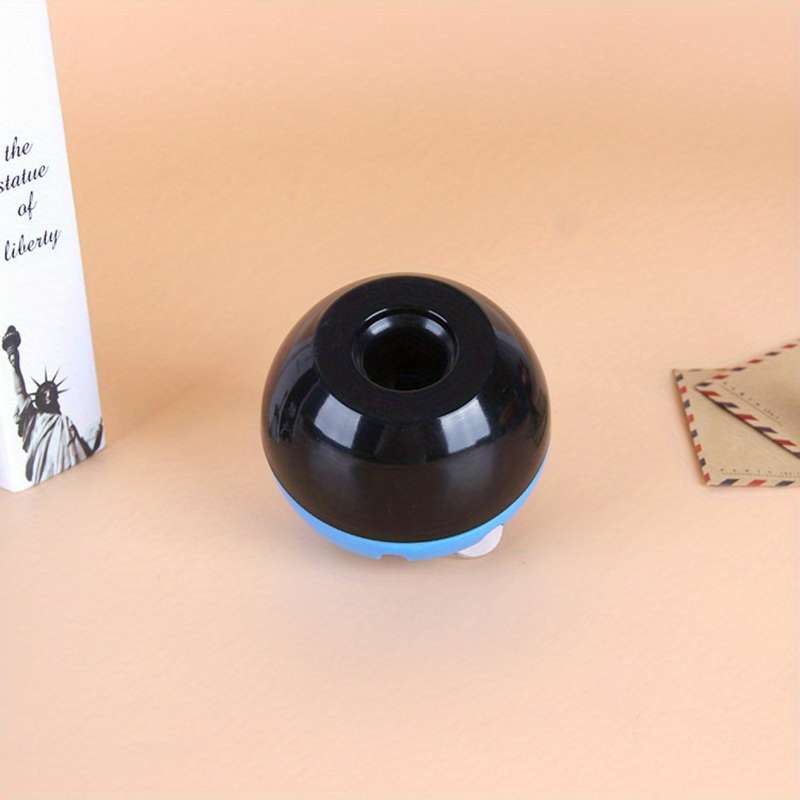 1pc Plastic Fireproof and Windproof Ashtray Home Decorative Spherical Ashtray Household PP Plasti