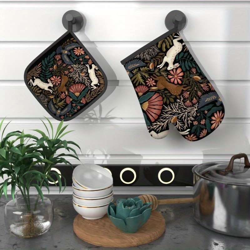 2pcs 26.92x17.02 cm Oven Mitts Pot Holders Rabbit twig flower Heat Resistant Oven Mitts And Pot