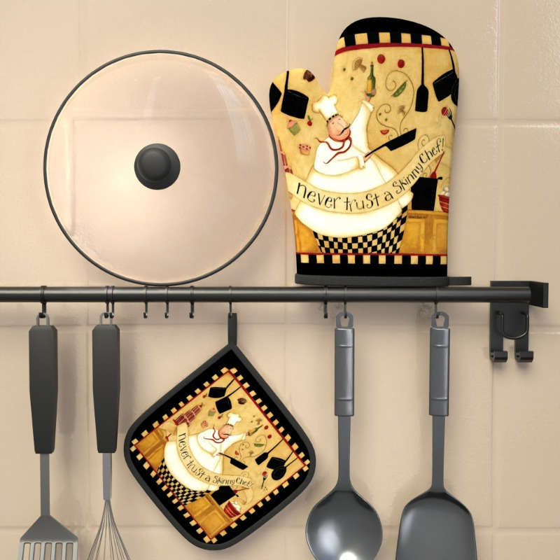 2pcs HeatGuard Polyester Oven Mitts and Potholders Set "Never Trust a Skinny Chef" Design Mac
