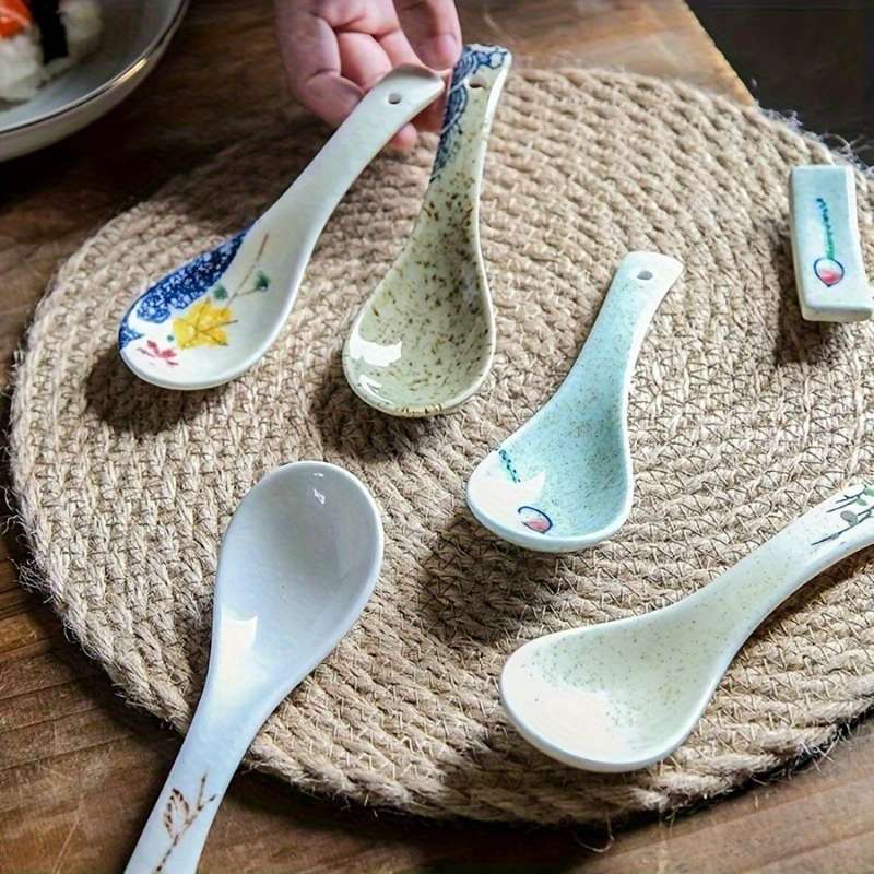 3pcs Japanese Vintage Ceramic Spoons Elegant Floral Golden Design Ideal for Serving Rice