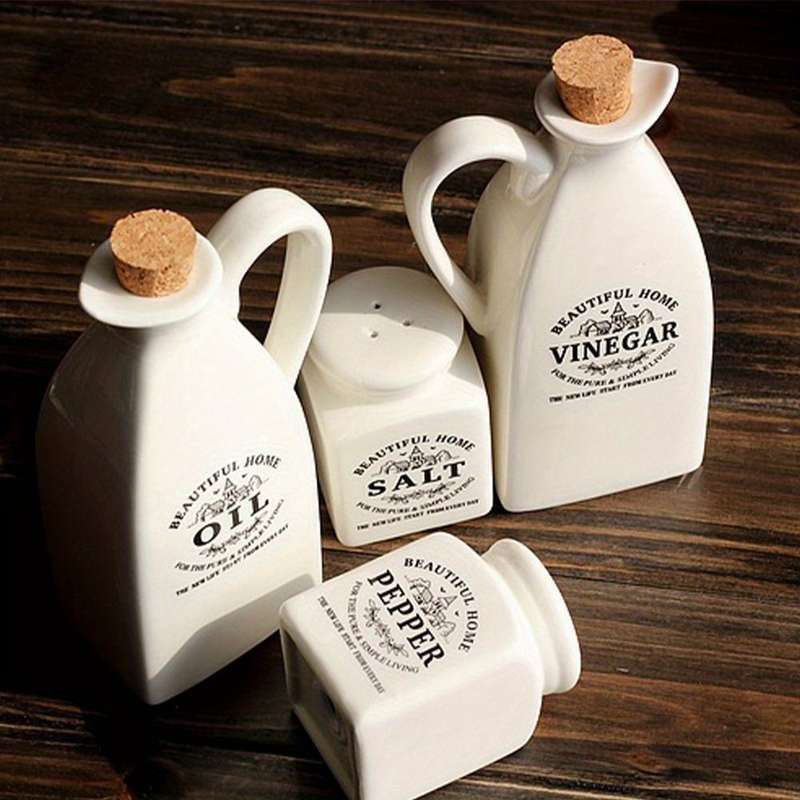 4pcs Ceramic Kitchen Storage Bottles with Cork Lids Rust-Proof Oil Spice Jars Vintage-Insp