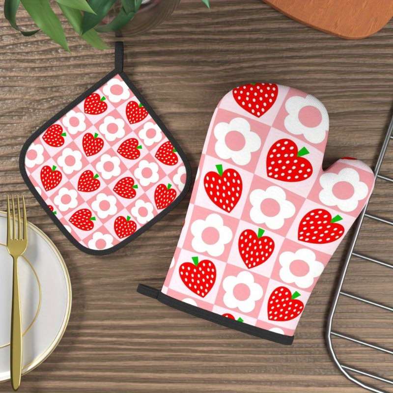 2pcs 26.92x17.02 cm Oven Mitts And Potholders Strawberry checkerboard Heat Resistant Oven Mitts