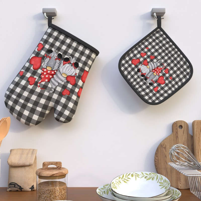 2pcs Valentine's Day Oven Mitts Potholders Heat-Resistant Black White Checkered with Red