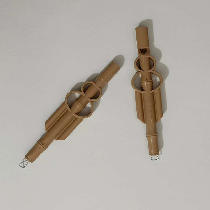 1Pc Realistic Light Brown Plastic Bird Whistle Forest Bird Tweet Sound