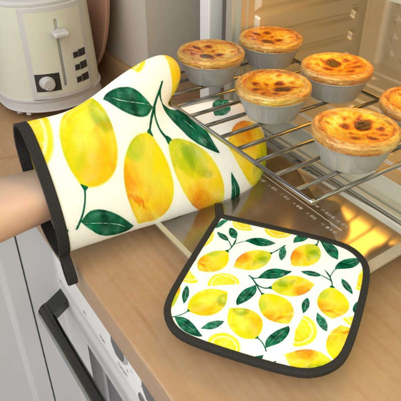 2pcs 10.6x6.7 Inch Oven Mitts And Pot Holders Featuring a Fun Lemon Design Heat-Resistant And