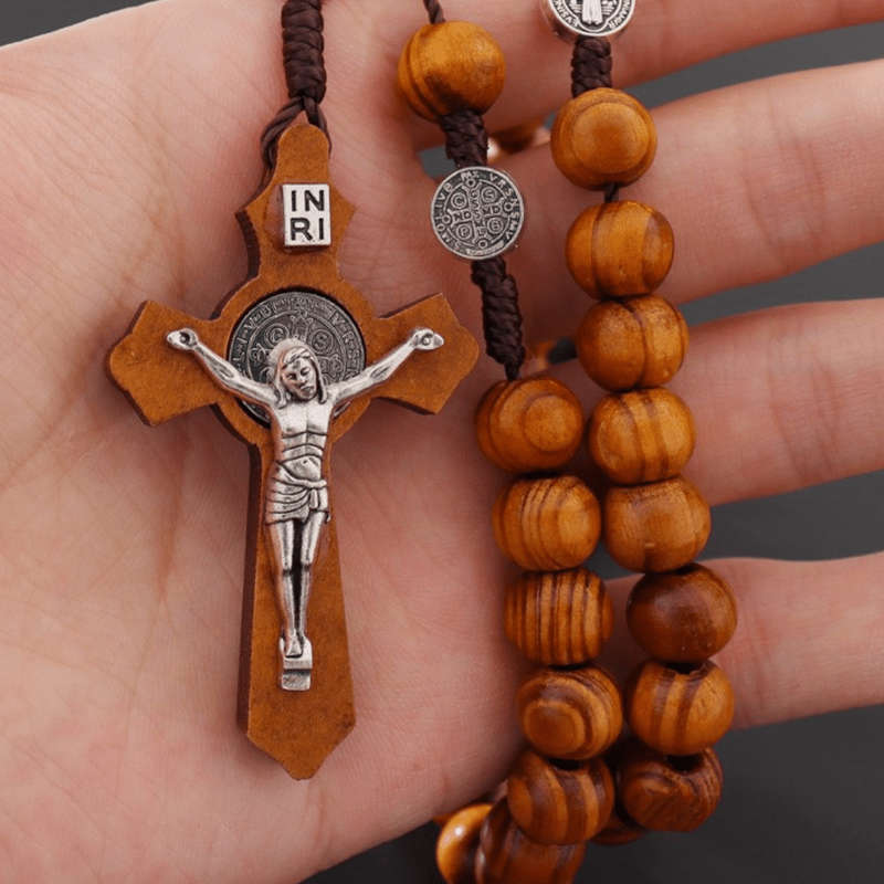 1 Piece Brown Jesus Theme Pendant