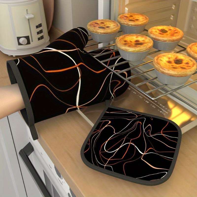 2pcs Oven Mitts 26.92x17.02 cm Heat Resistant Pot Holders with Stylish Black Orange Abstra