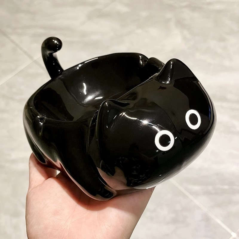 1pc One cute and interesting cat-shaped creative ceramic ashtray suitable for home living room off