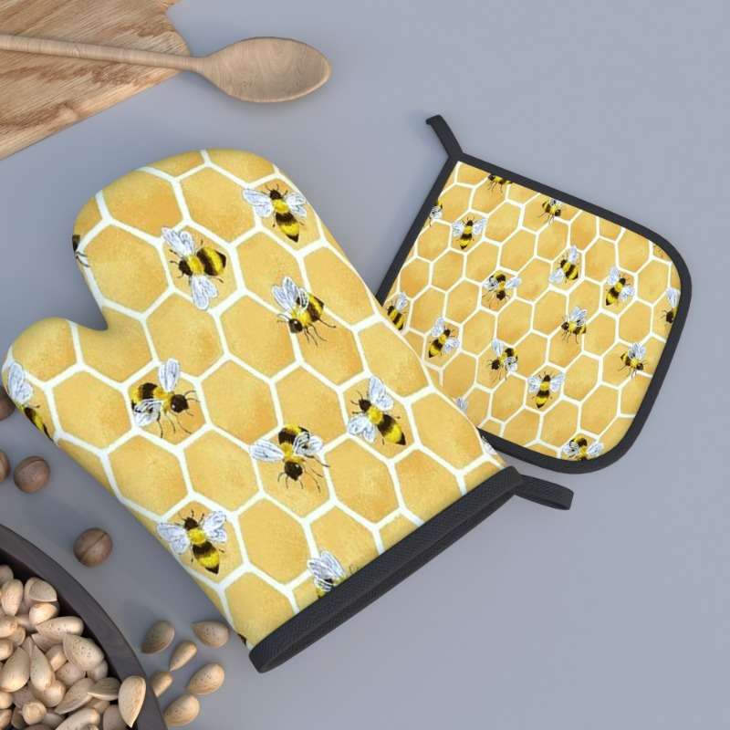 2pcs Heat-Resistant Oven Mitts Pot Holders Beehive Yellow with Black Tips 26.92x17.02 cm