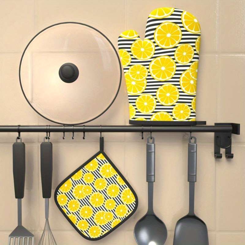 2pcs Lemon Print Oven Mitts Heat Resistant Kitchen Gloves with Black White Striped Design