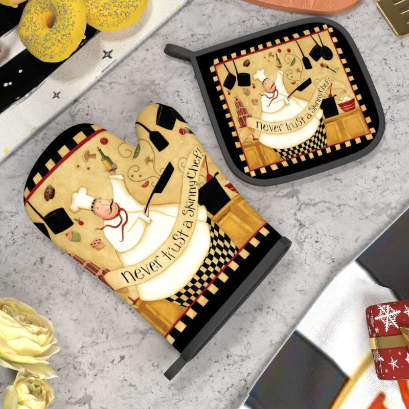 2pcs HeatGuard Polyester Oven Mitts and Potholders Set "Never Trust a Skinny Chef" Design Mac
