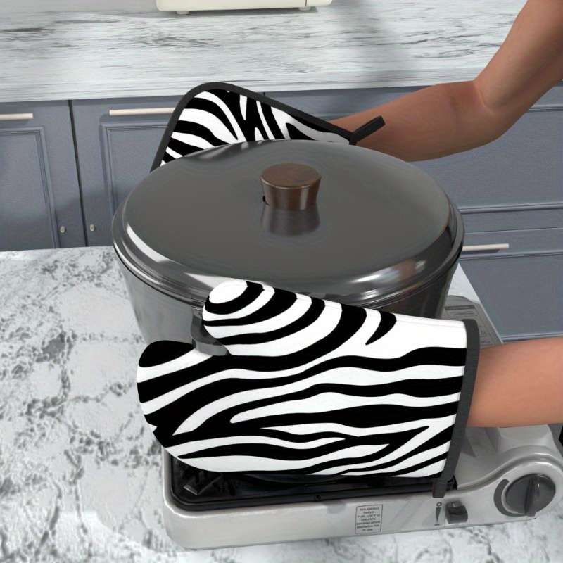 2pcs 26.92x17.02 cm Heat Resistant Oven Mitts And Potholders