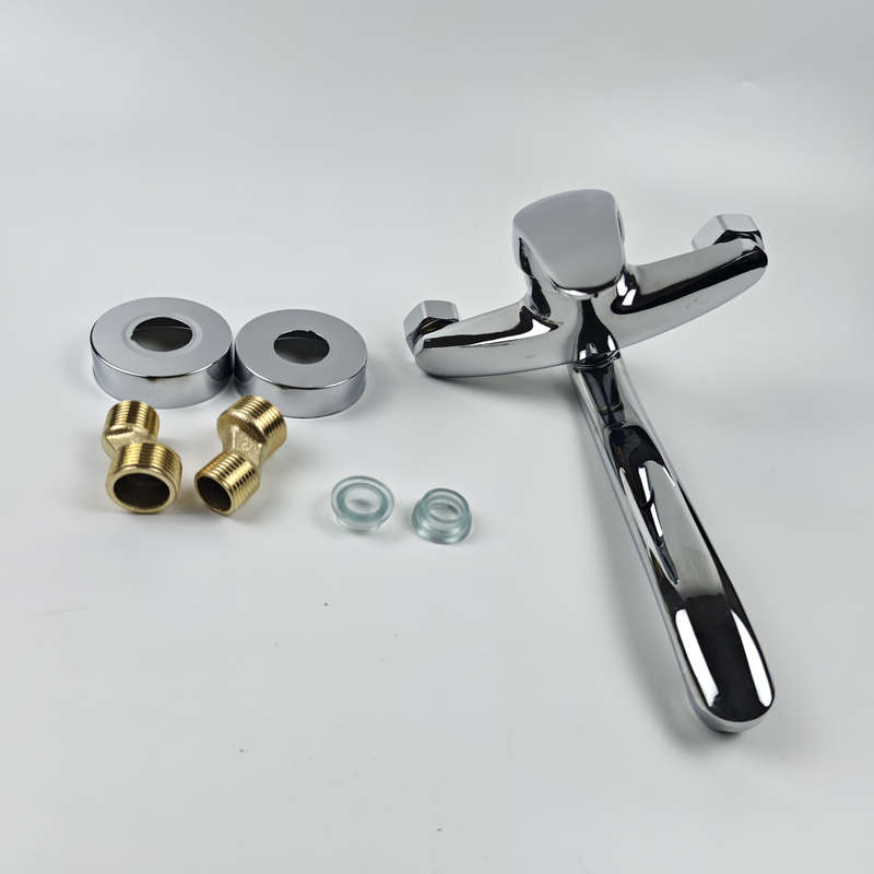 1PC Single Handle Kitchen Sink Hot And Cold Water Faucet