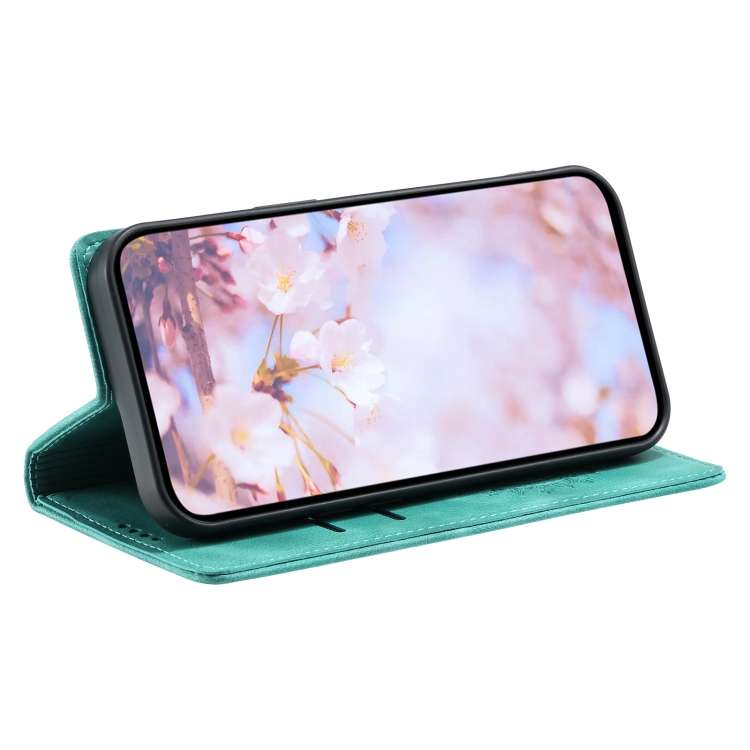 For Motorola Moto G73 Totem Embossed Magnetic Leather Phone Case(Green)