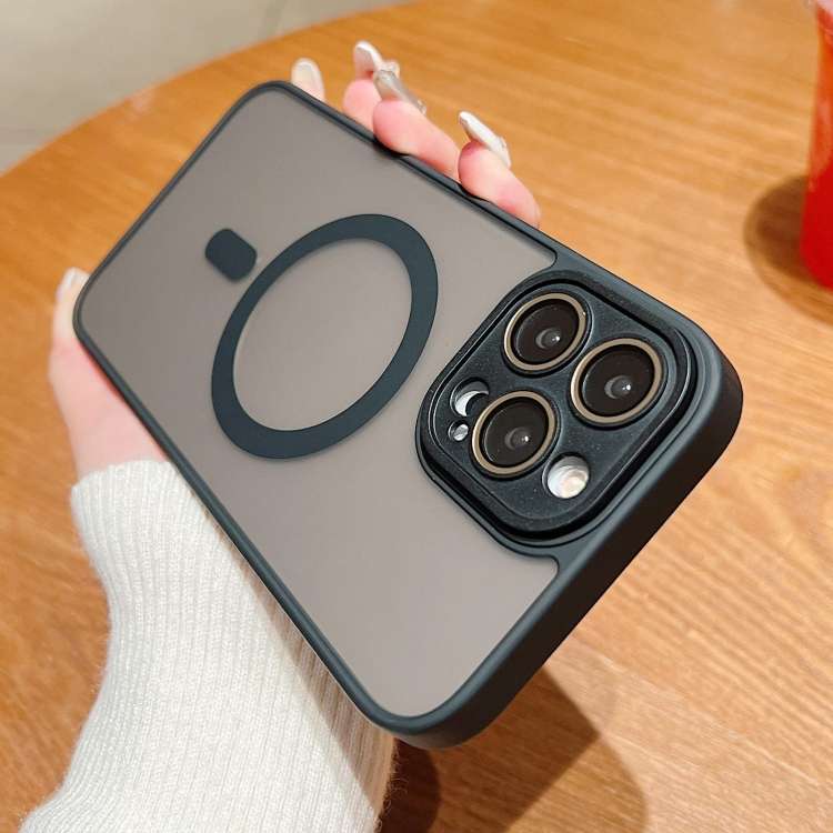For iPhone 15 Pro Max MagSafe Skin Feel Phone Case with Lens Film(Black)