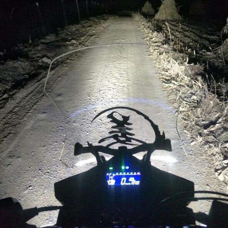 40W Yellow Light Motorcycle LED Spotlight Headlight Car Front Bumper Light Off-Road Vehicle Modified