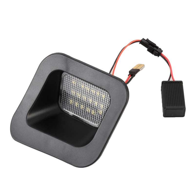 2 PCS DC12V / 2W / 6000K / 120LM Car LED License Plate Light 18LEDs SMD-3528 Lamps for Dodge, White