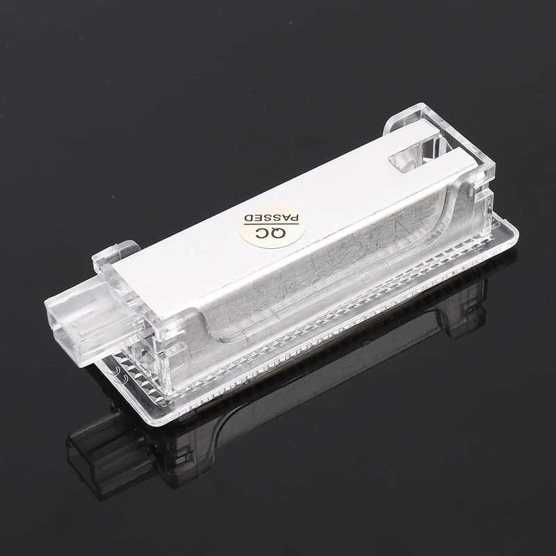 2 PCS LED Car DC 12V 1.5W 6000K 100LM Door Lights 18LEDs SMD-3528 Lamps for BMW E81(White Light)