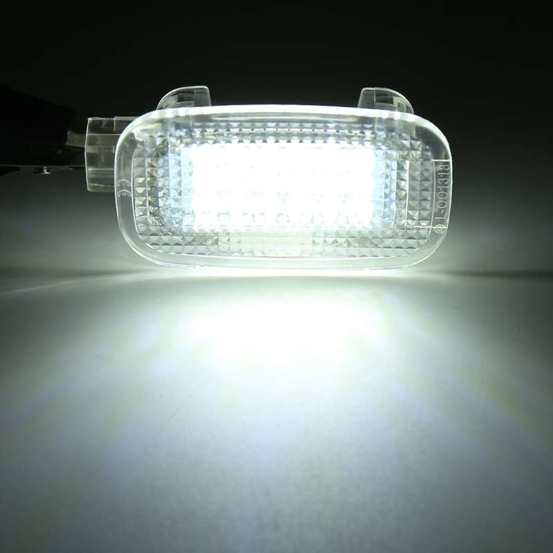 2 PCS LED Car DC 12V 1.5W 6000K 100LM Door Lights Lamps 18LEDs SMD-3528 Lamps for Mercedes Benz