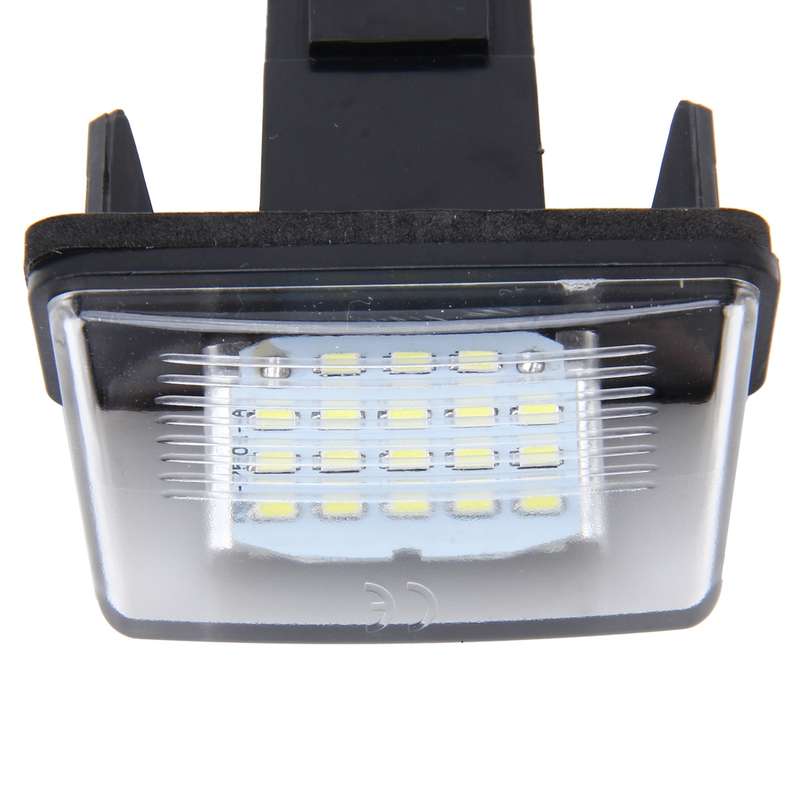 2 PCS H11 Car HID Xenon Headlight Male to Female Conversion Cable with Ceramic Adapter Socket