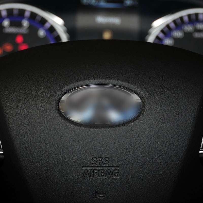 2 PCS Car Carbon Fiber Steering Wheel Logo Decorative Sticker for Infiniti Q50 / Q60 2014-2020